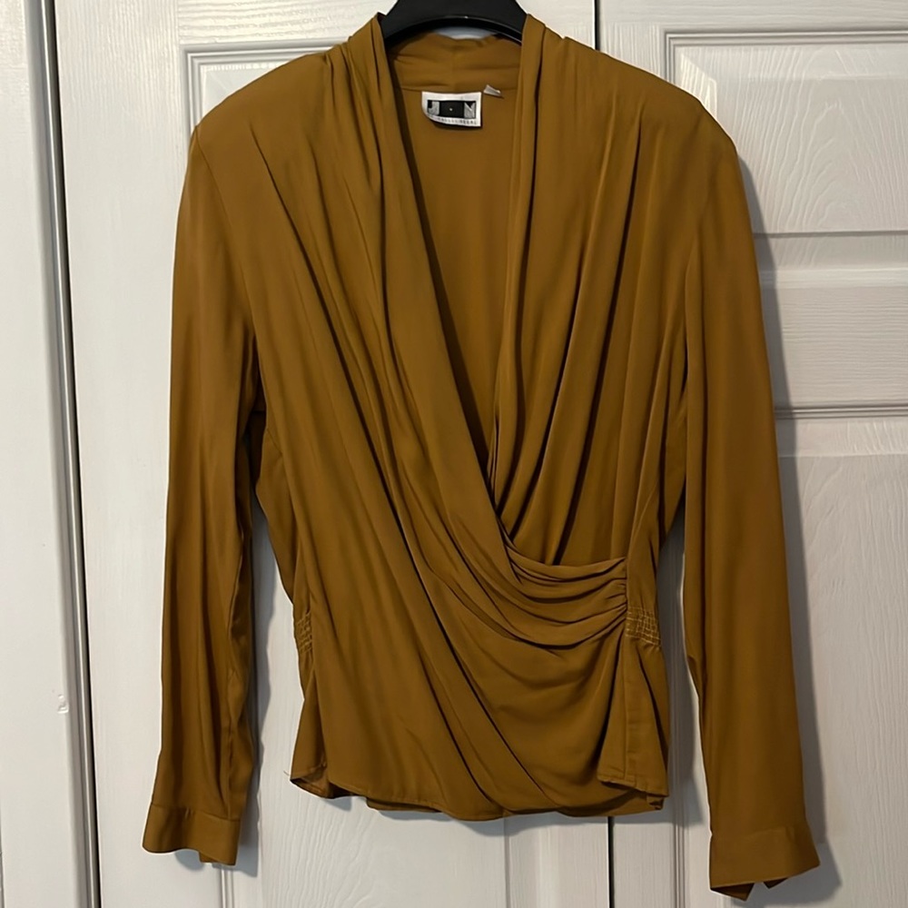 Vintage Shelli Segal blouse that cross crosses in front and leightweight cotton.